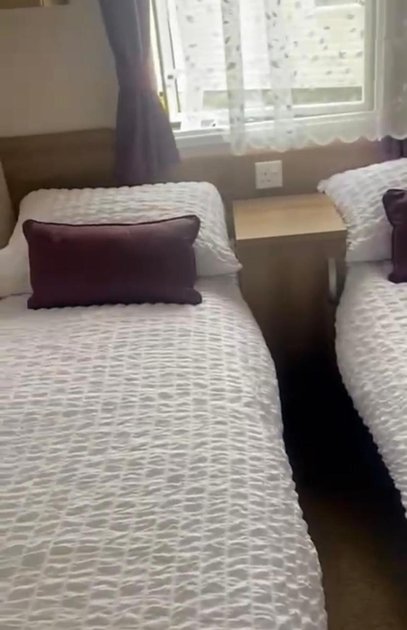 Caravan Church Farm Holiday Village Pagham Luaran gambar