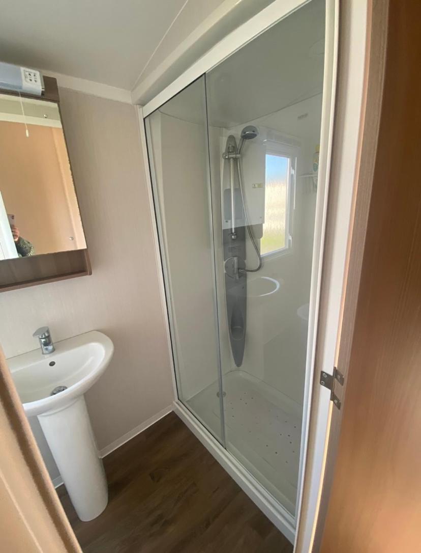 Caravan Church Farm Holiday Village Pagham Luaran gambar
