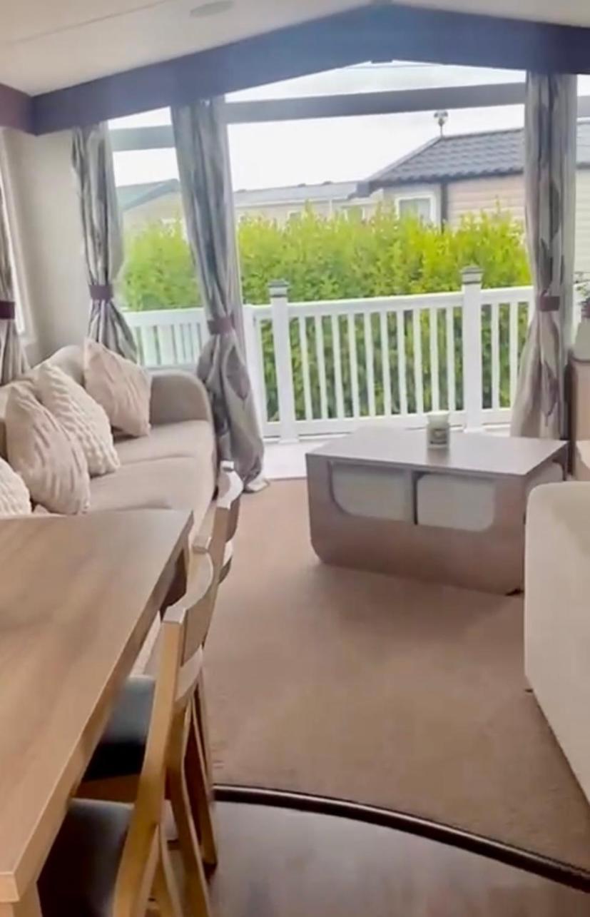 Caravan Church Farm Holiday Village Pagham Luaran gambar