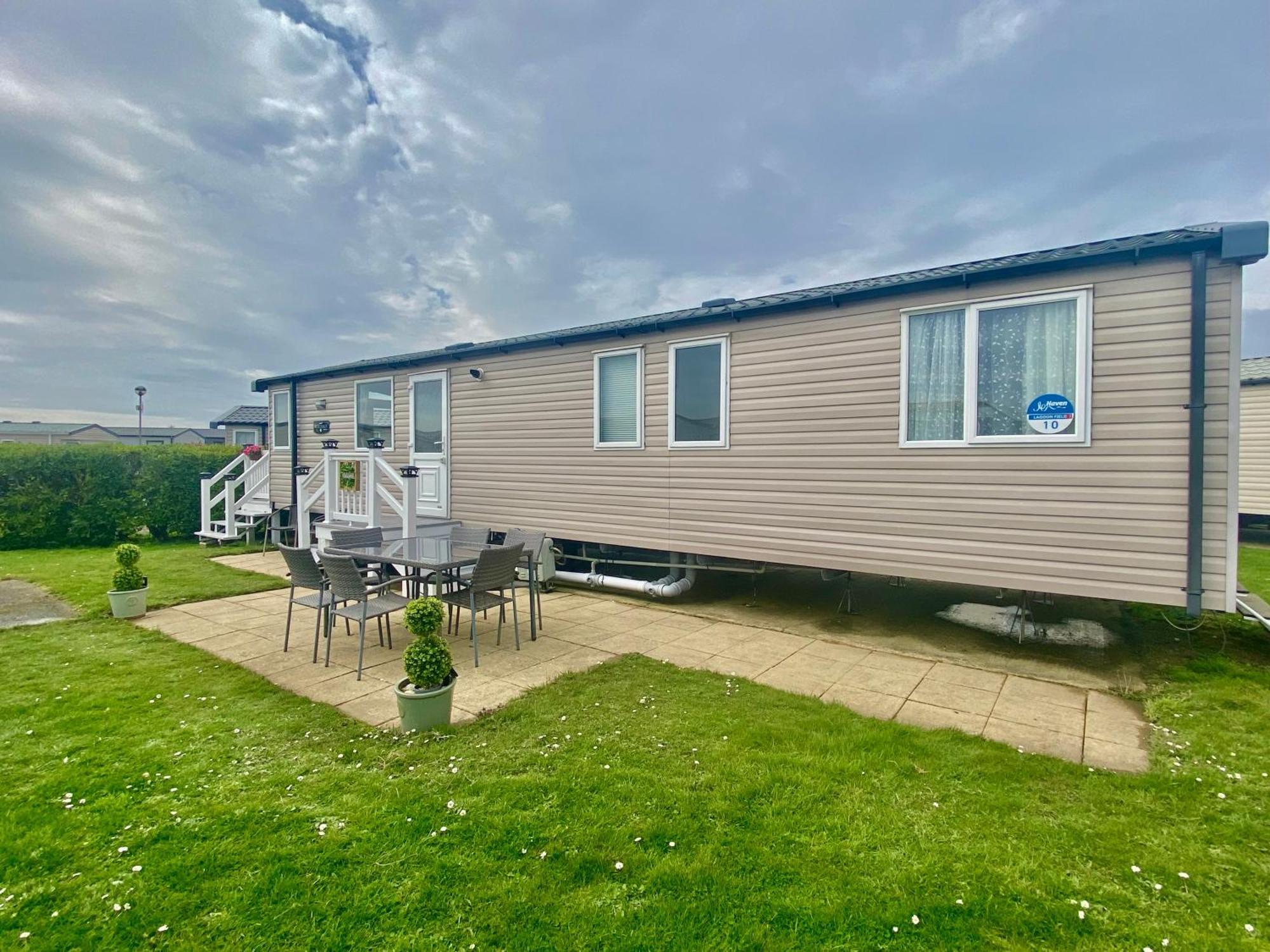 Caravan Church Farm Holiday Village Pagham Luaran gambar